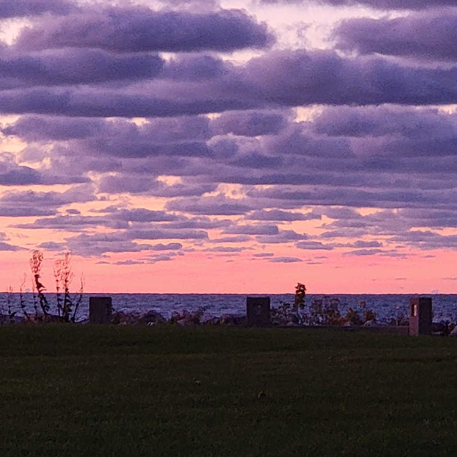 WI, US